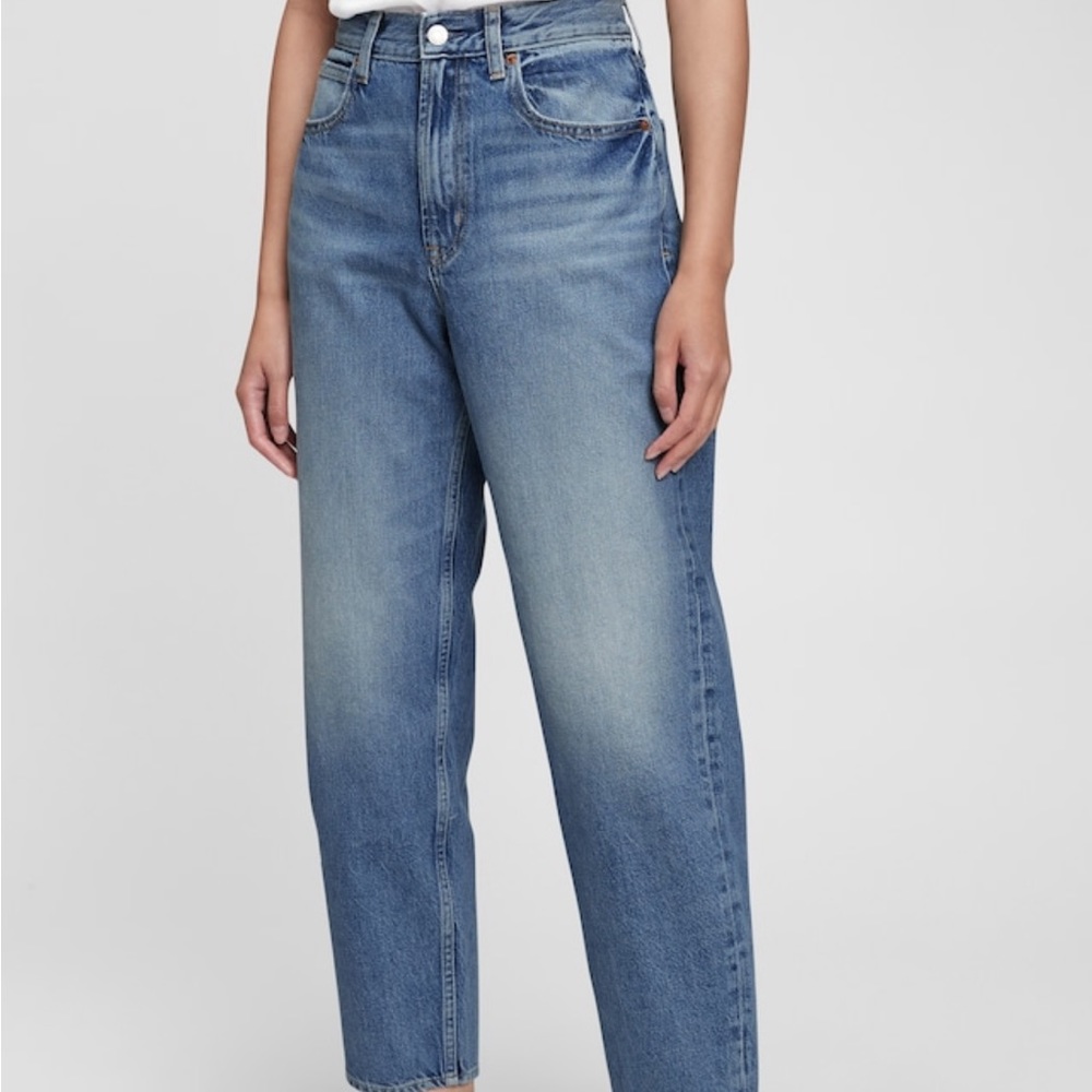 GAP High Rise Barrel Jeans, Size 30, gently worn